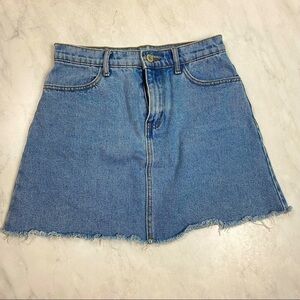 John Galt: 100% Cotton Light Wash Raw Hem Cut Off Mini Denim‎ Jean Skirt Small